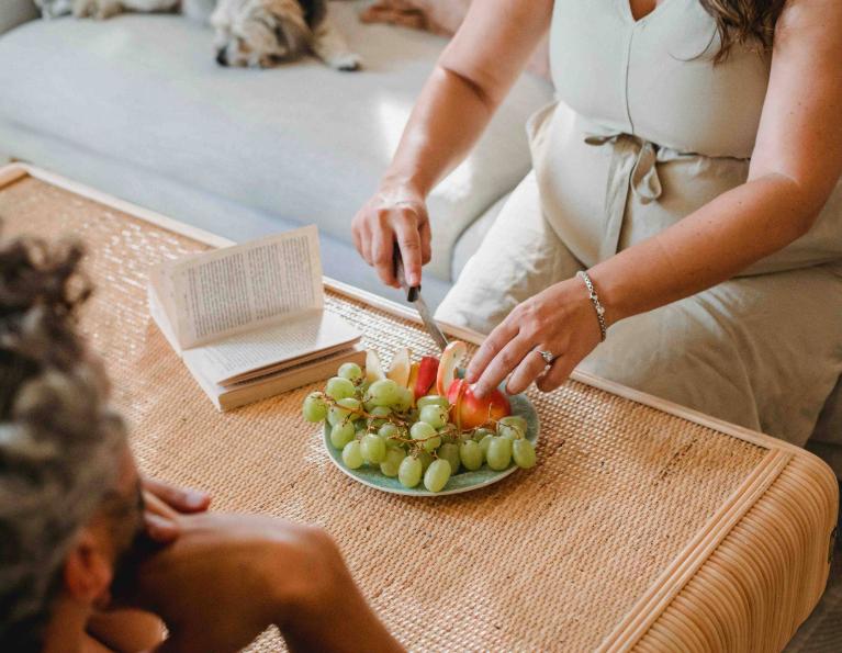 提醒准妈妈们：孕期出现4个异常，或说明胎儿出事了，需及时就医