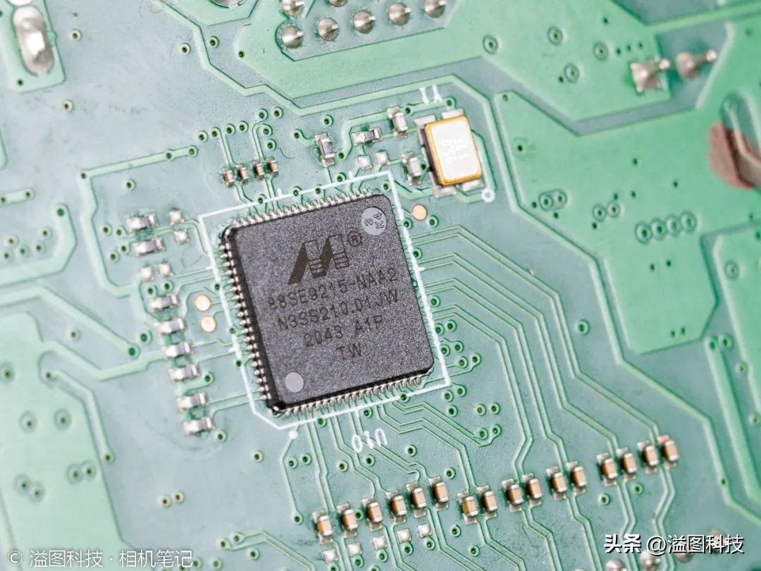 2899元的联想5盘位NAS，冲么？