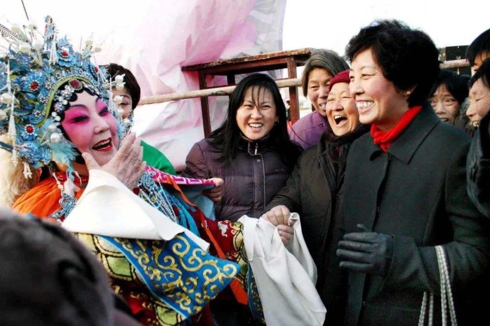 五月最后一周爆出7个瓜，出轨实锤，遭遇封杀，大师去世，不简单