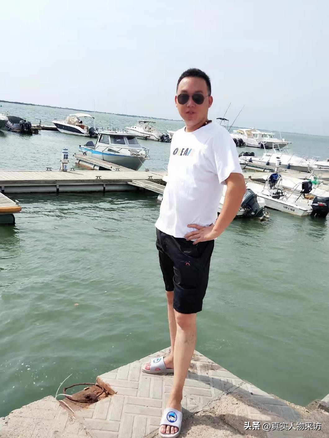 我吉林人,23岁到安哥拉务工,这里女多男少,竟可以娶四五个老婆