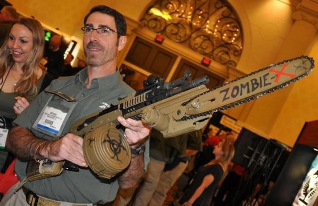 美籍雇佣兵,首批外国雇佣军抵乌伤亡