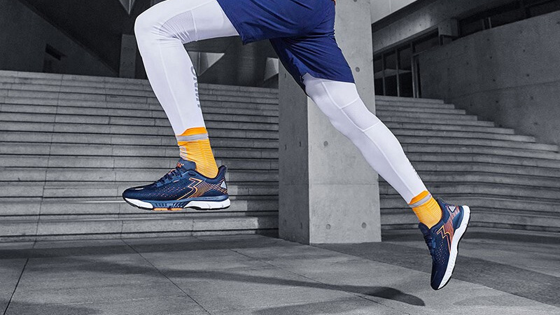 体重在65kg每天跑五公里,15km以内配速6分钟的最佳跑鞋推荐