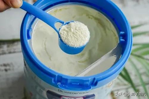 产后母乳少煲什么汤下奶,产后母乳一边多一边少