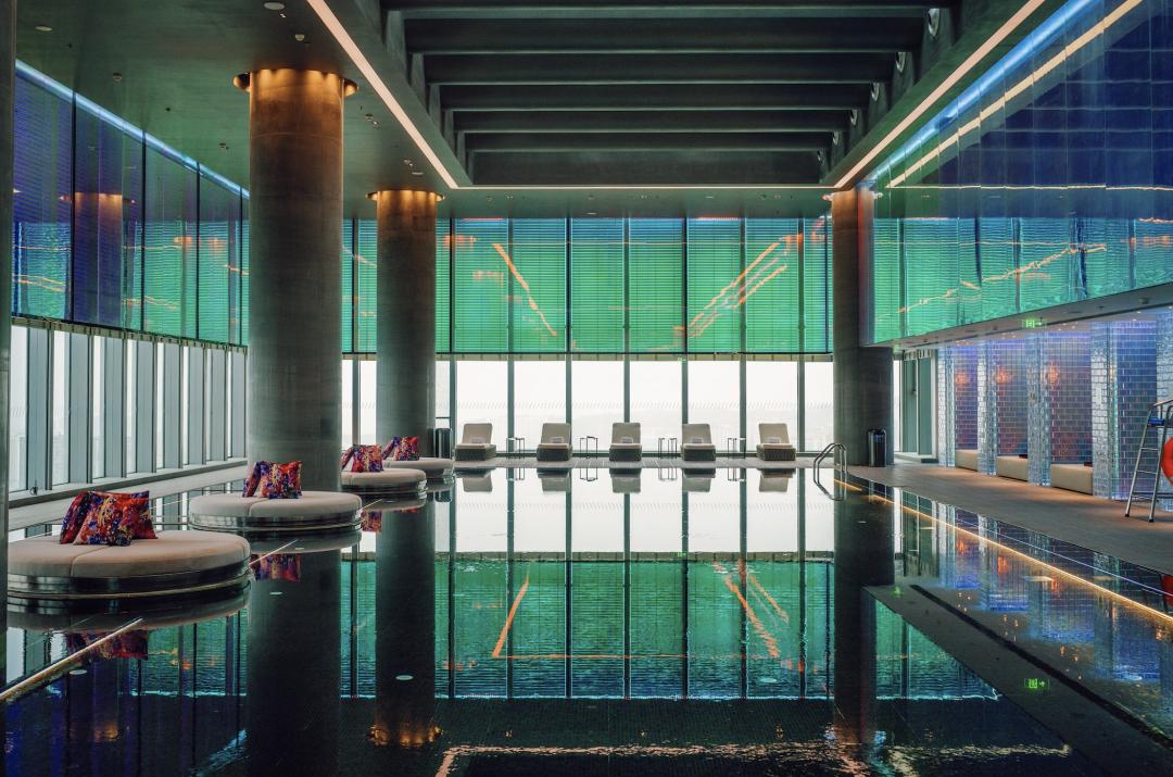 这世界是个巨大的游乐场,这世界就是巨大的游乐场