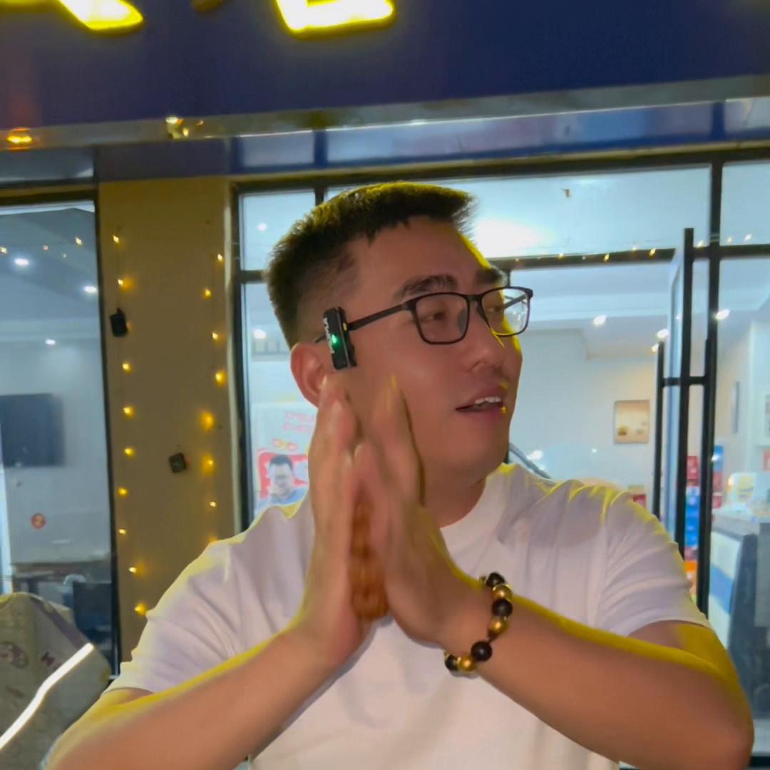 新东昇平饭店(原一品龙虾)八九十规格龙虾88❗店里卖1...