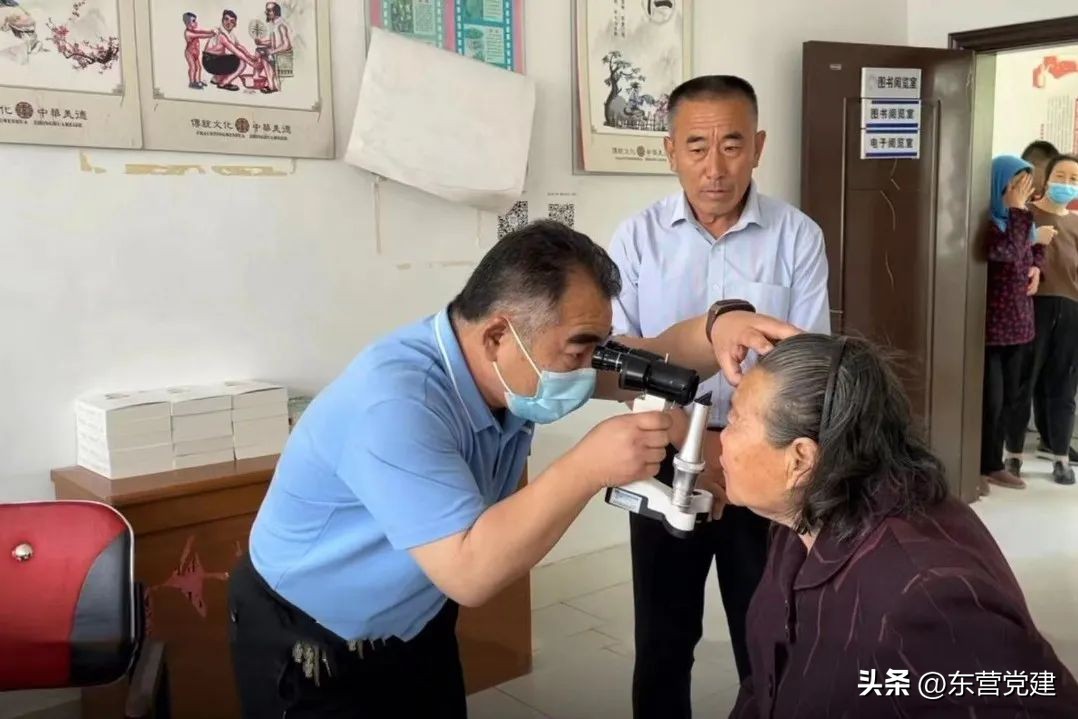 【下基层提作风办实事】深入贯彻落实全市“万名干部下基层”活动推进会议精神（二）