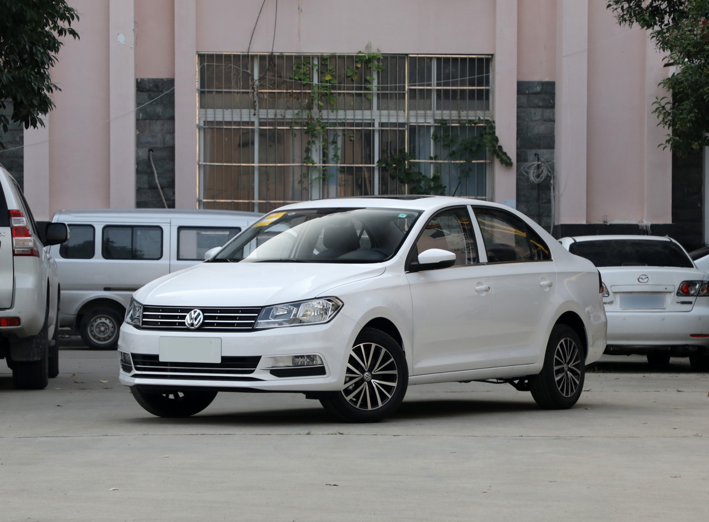 12万左右的桑塔纳,6万块的桑塔纳适合买吗