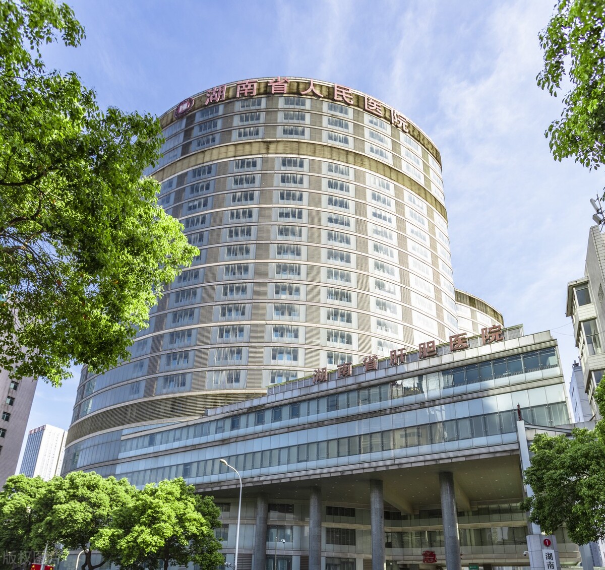 错过*京大南**学，这所省人民医院仍进入全国十强，再次比肩浙大一院