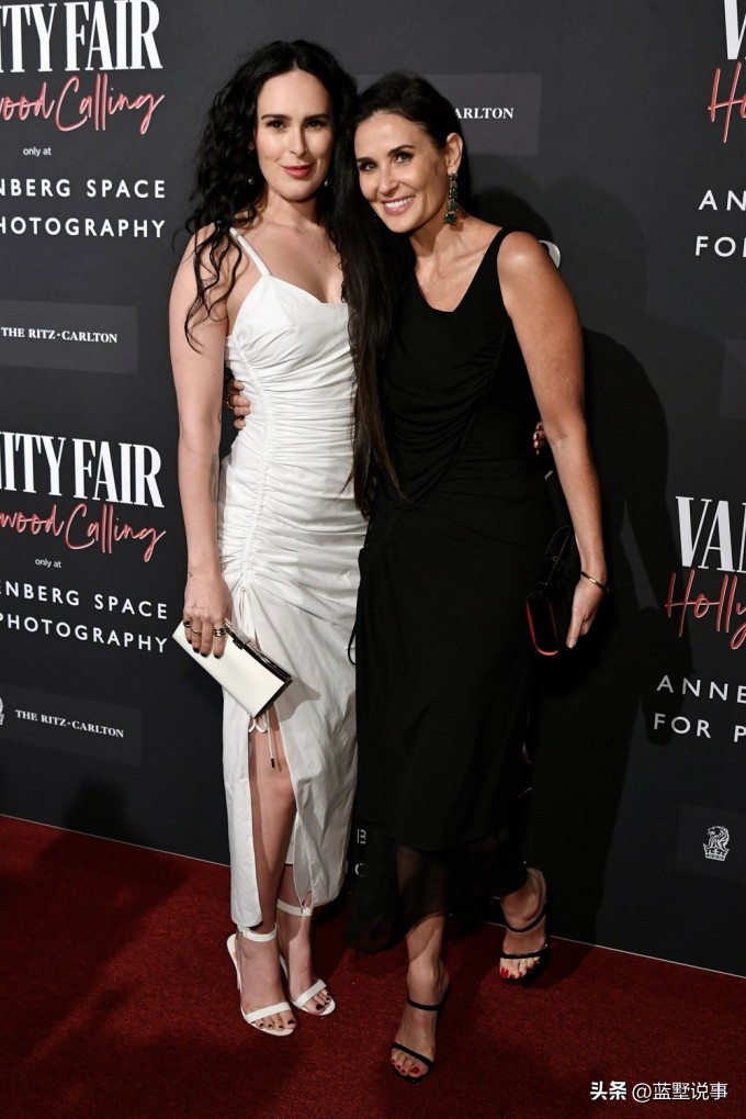 布鲁斯威利斯年轻图,布鲁斯威利斯最帅的照片