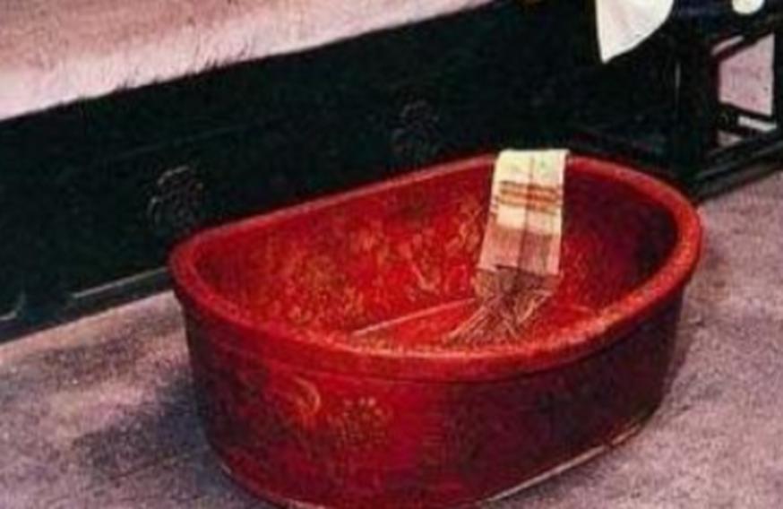 古代女子四件私人用品，曾件件羞于见人，如今早已不足为奇