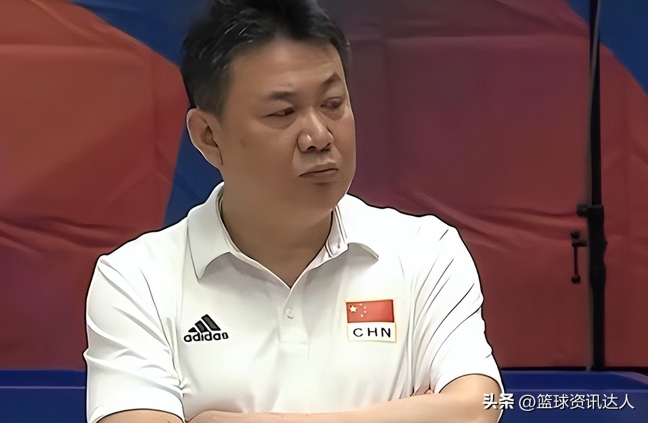 中国女排3-1击败巴西女排直播,中国女排3-1击败巴西蔡斌赛后采访