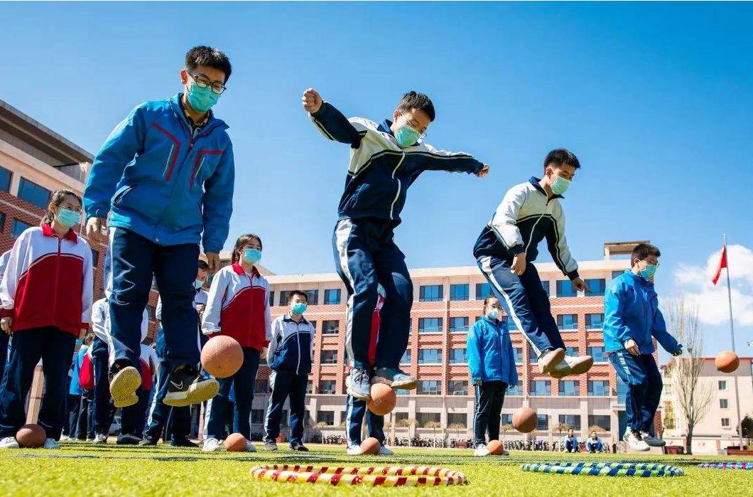 体育纳入初高中学业水平考试,体育纳入高考学业成绩