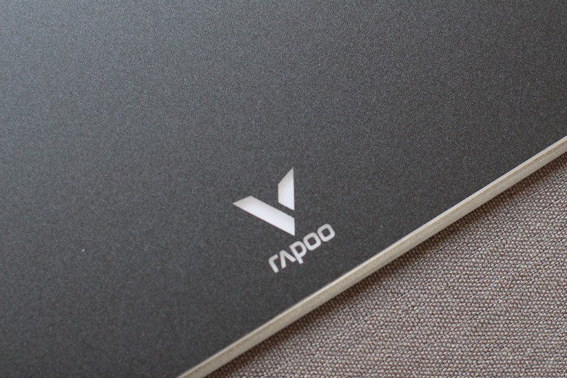 雷柏超大鼠标垫,换上新年套装