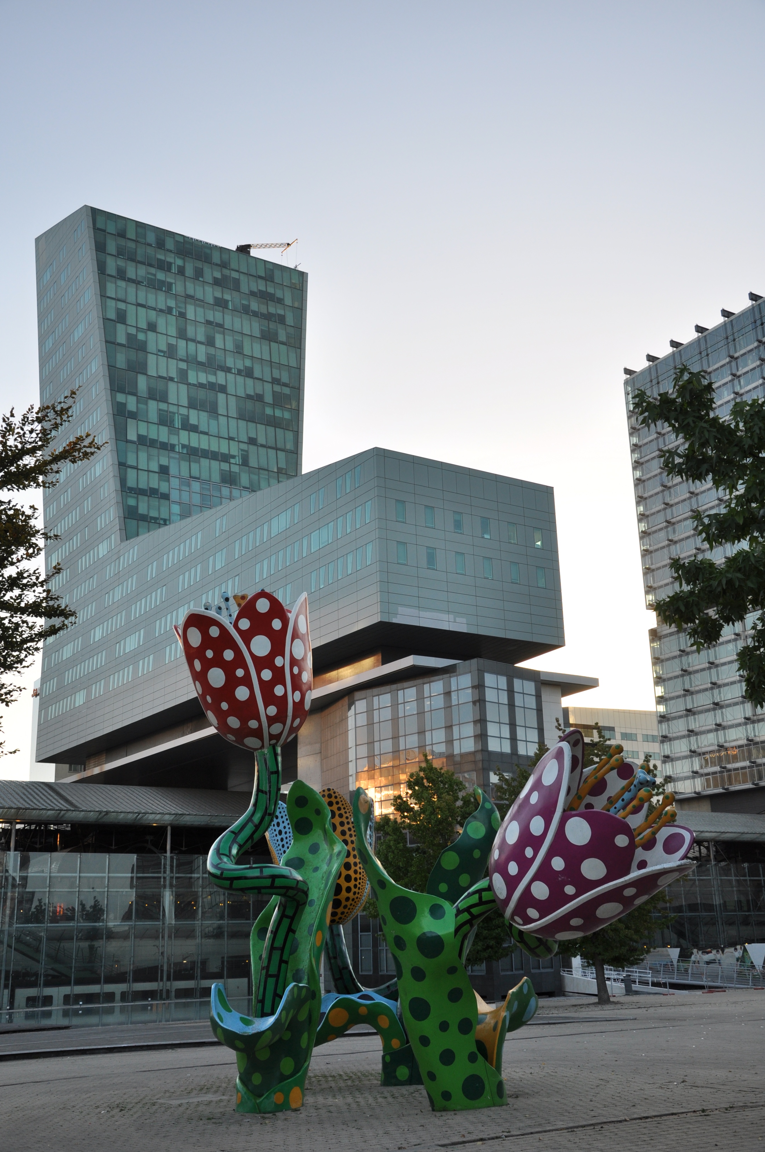 里尔卢浮宫,戴高乐里尔