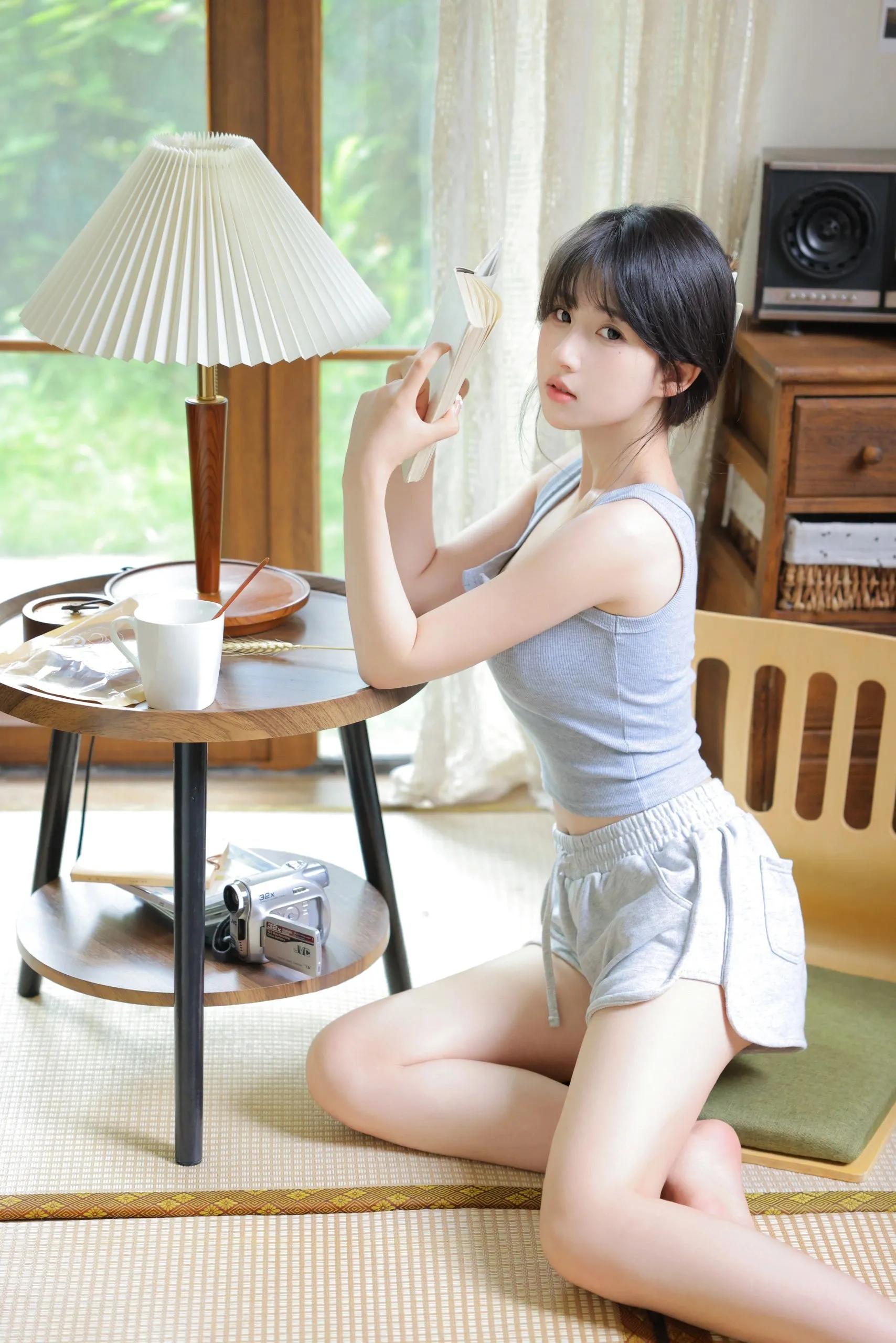 超高颜值女性写真视频,美女图片禁欲系高级感