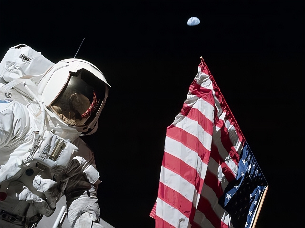 阿波罗登月遇到的神秘事件,阿波罗登月发现的五大疑点