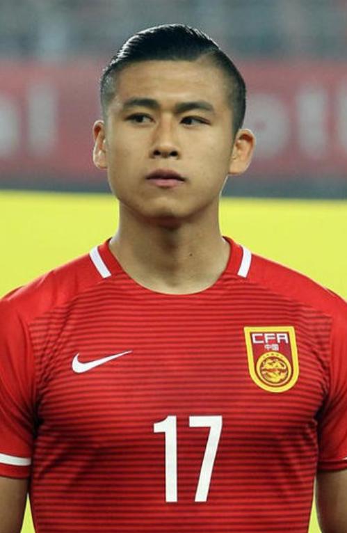 北京国安球员的一天吃什么,国安队吃海参