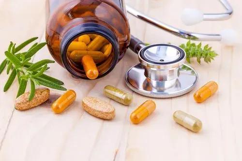 100元人民币有哪些特别之处,100元人民币在各个国家的价值