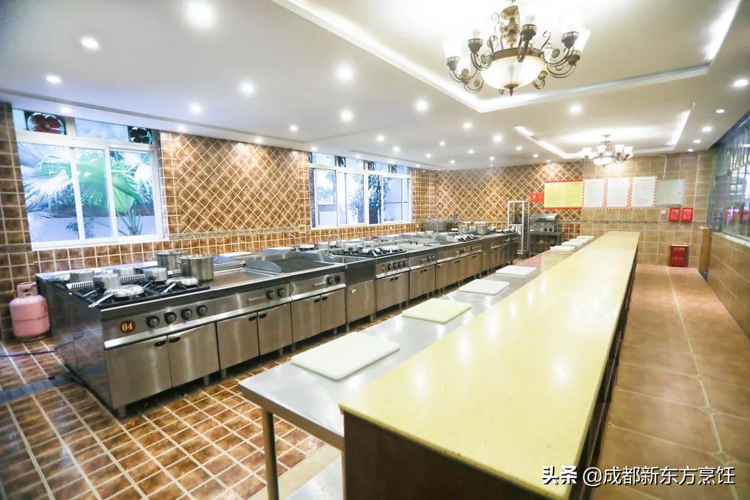 四川成都新东方烹饪学校电话,成都新东方烹饪学校川菜