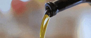 花生油和大豆油哪种油吃了最健康,食用油是大豆油好还是花生油好