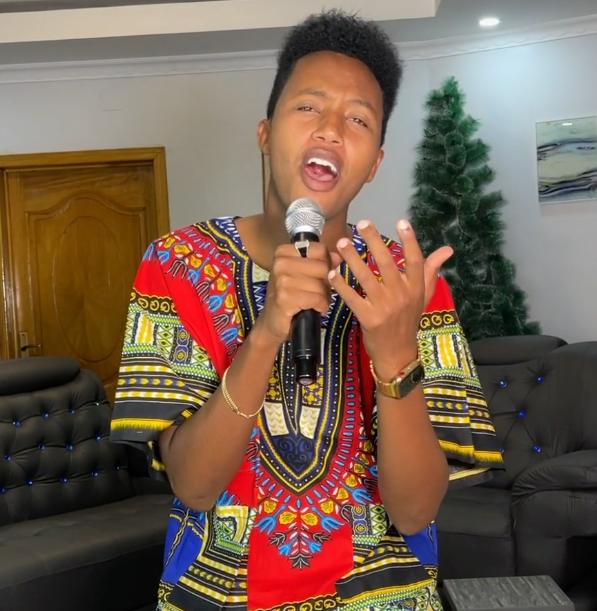 非洲小伙波波，带领团队翻唱中文歌走红，网友：我竟唱不过外国人