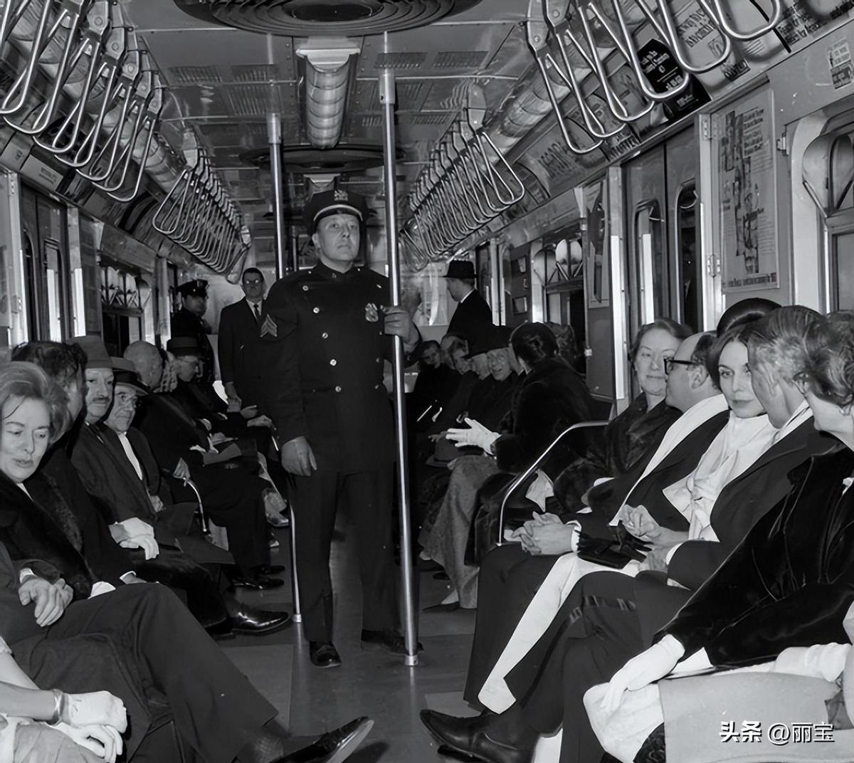 日军罪行照片：攻陷香港后兽性毕露，当场轮番侵犯新婚女明星