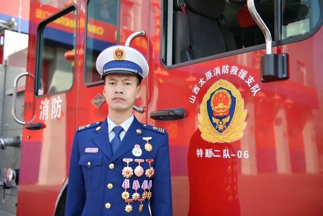【楷模】太原消防张高峰同志当选山西省出席*党**的二十大代表