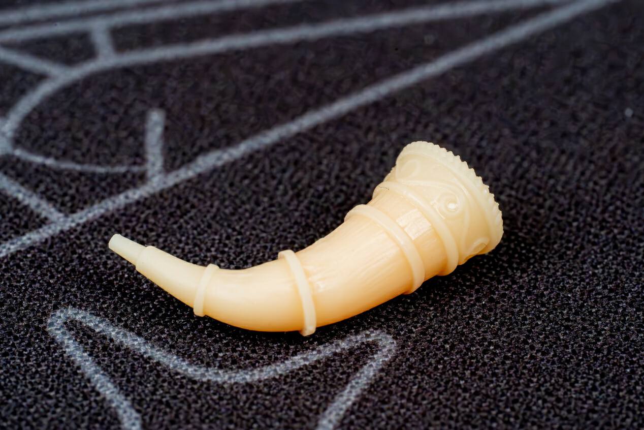 为了老头环雕塑连肝48小时,ELEGOOSaturn3光固化3D打印机评测