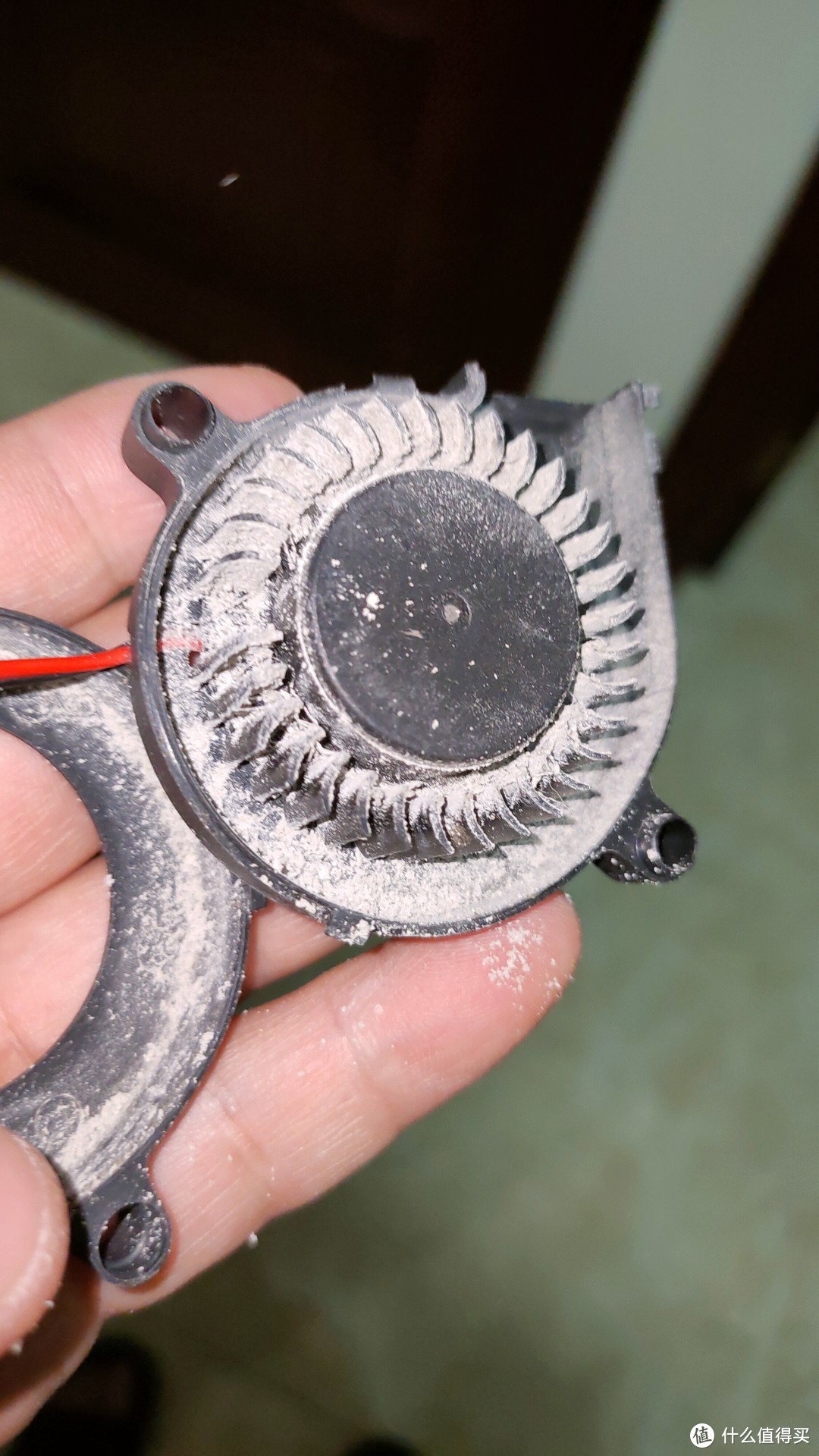 加湿器坏了风扇和震动器不动了,自己动手维修加湿器