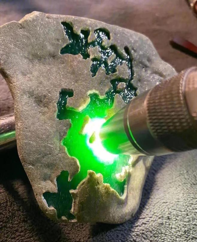 翡翠原石直播间被坑全过程,对庄翡翠原石直播间靠谱吗