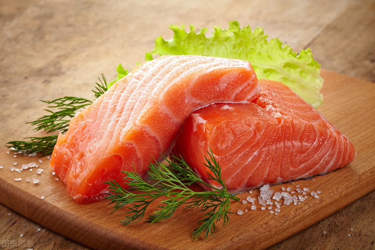 狗狗最爱吃的几种食物是什么,2个月的狗狗补充什么营养食物