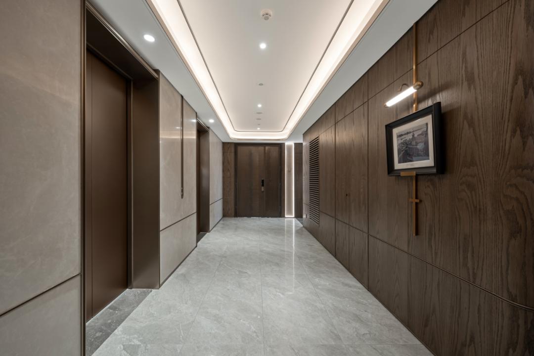 深研「豪宅大门」设计新趋势，做“豪门”赛道上的领跑者