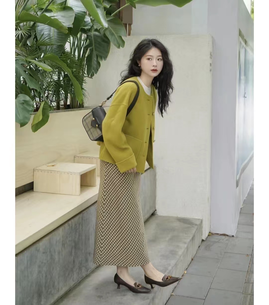 法式穿搭高级气质40岁,27套最时髦的优雅法式风穿搭