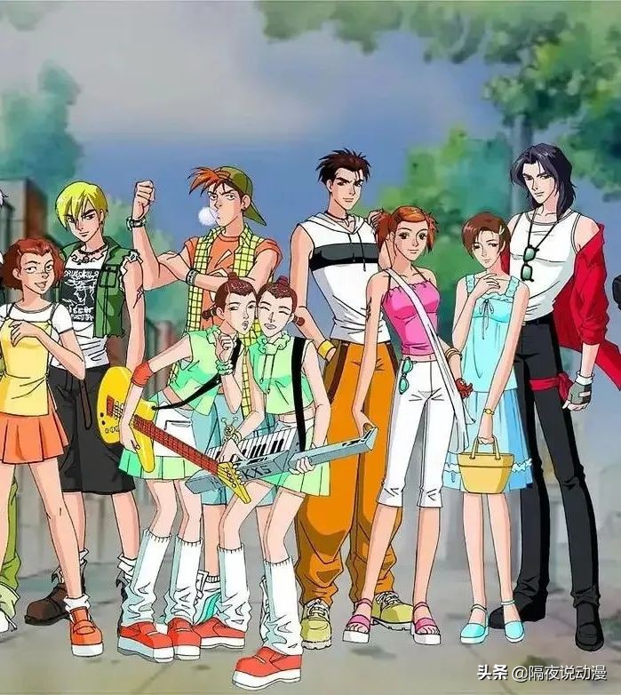 时隔20年，日本00后又再度穿起“泡泡袜”！它曾是涩谷辣妹的最爱