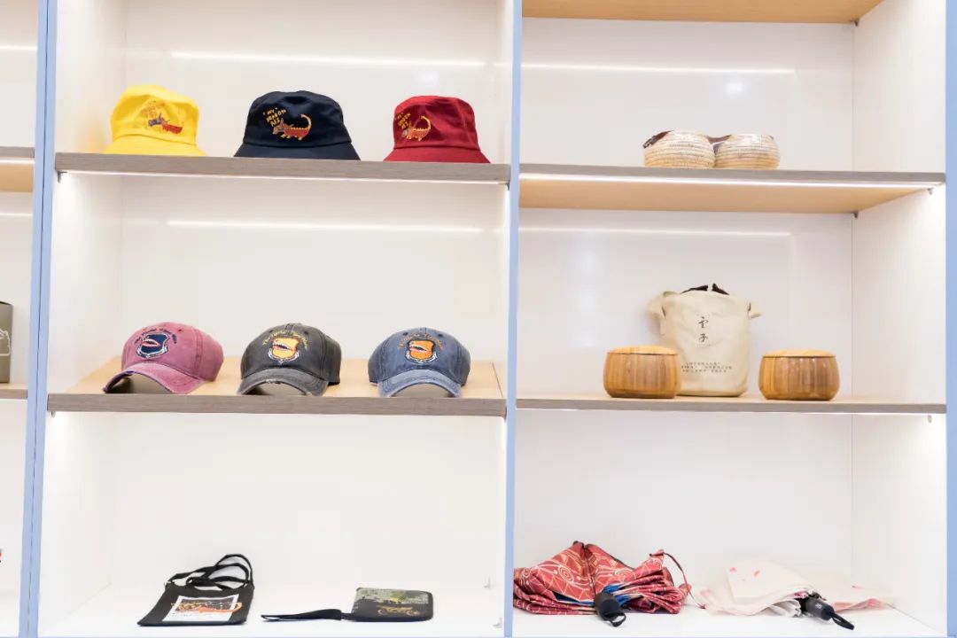 腾冲旅游必买礼包,到腾冲旅游应该买什么纪念品呢