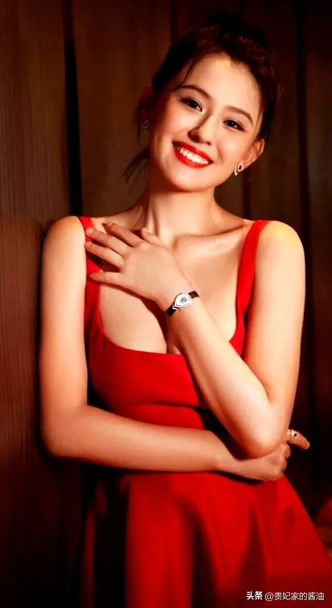 热依扎，1986年7月15日出生——第一部