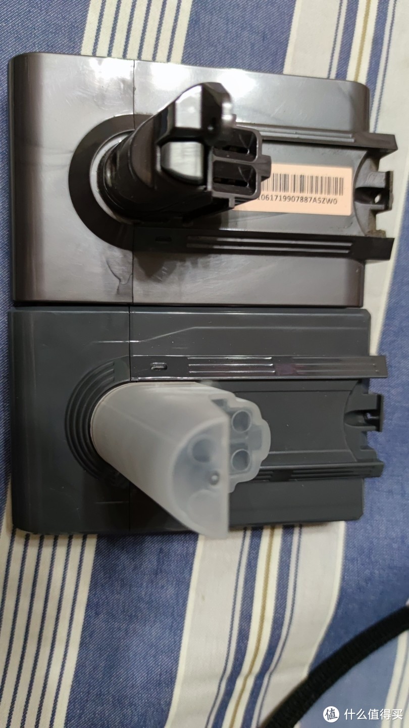 戴森v15吸尘器只配一块电池吗,戴森吸尘器v10可以换电池吗