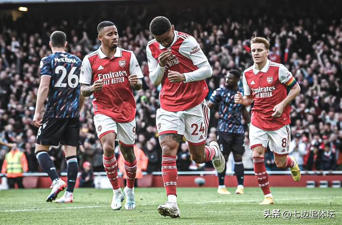 豪门悲喜夜！枪手5:0反超曼城，C罗哑火曼联取胜，皇马爆冷被逼平