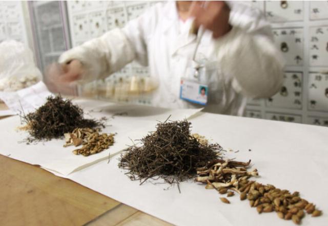 美国青蒿素16小时消灭癌细胞,青蒿素几乎对所有的癌症起作用