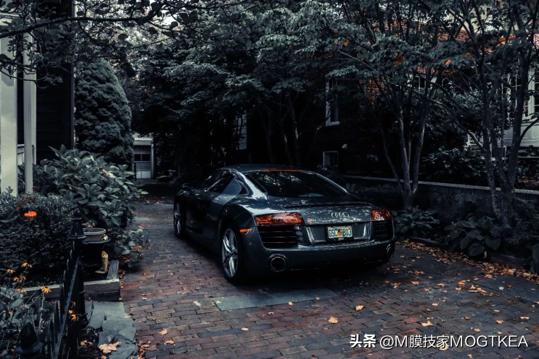 车顶凹陷补漆会开裂吗,车顶小凹陷没伤漆怎么处理