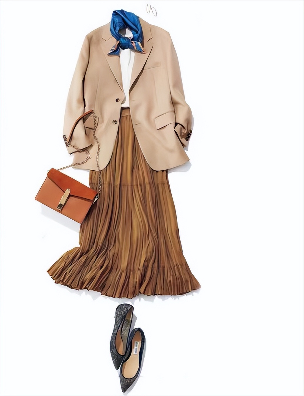 夏天穿蓝色永不过时的高级感,什么颜色适合夏天穿蓝色