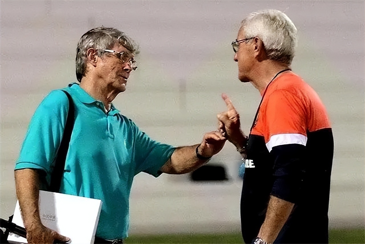 足球女记者李响与米卢,中国采访米卢的女记者