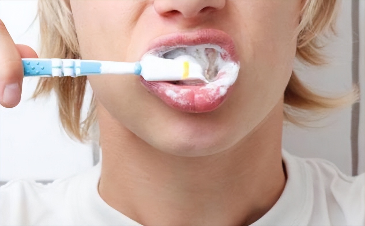 3种牙膏有致癌风险不建议买,三种牙膏可能有致癌风险