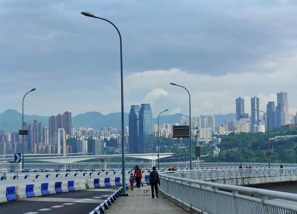 做美团已经600多天了，广州的美团小哥工资这么高？