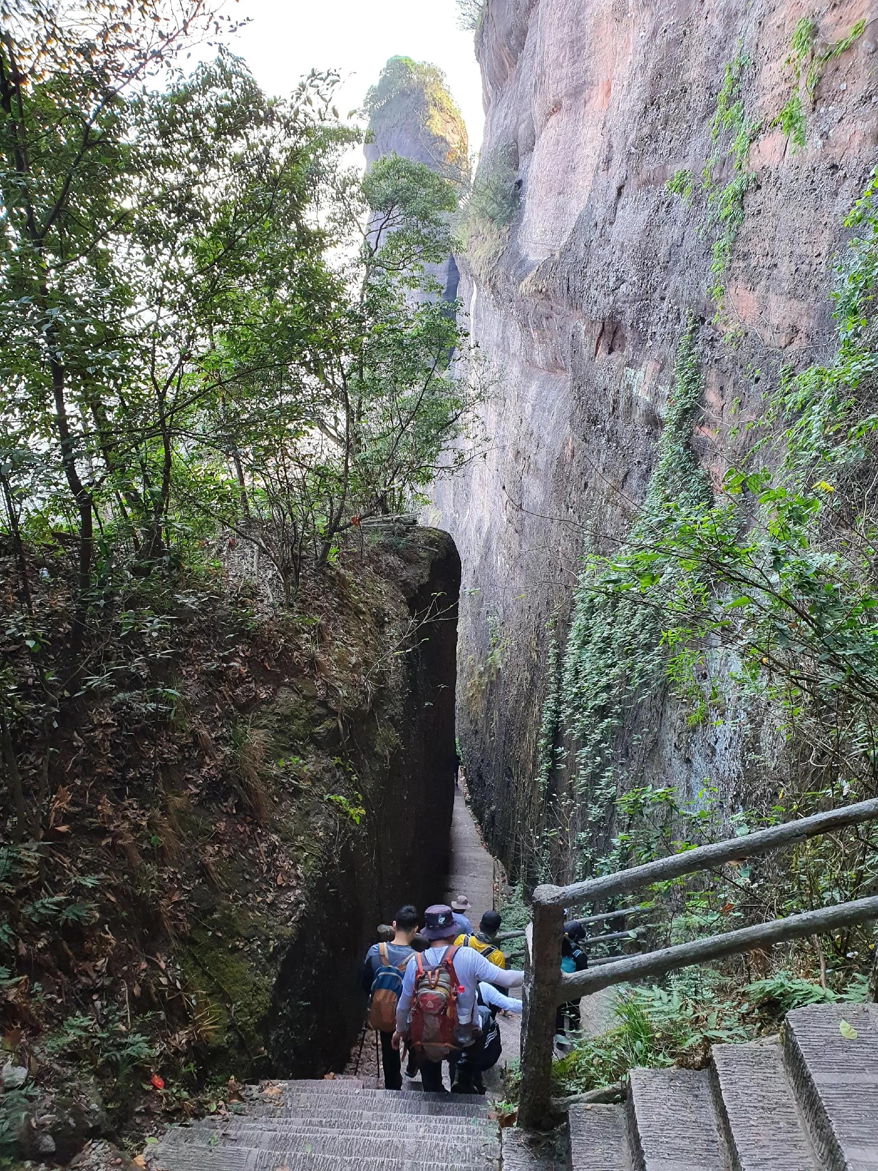 如何轻松游玩丹霞山旅游全攻略,丹霞旅游攻略最新