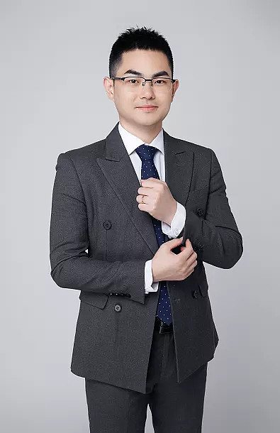 资本抢夺股票,资金抢筹低价低估值潜力龙头