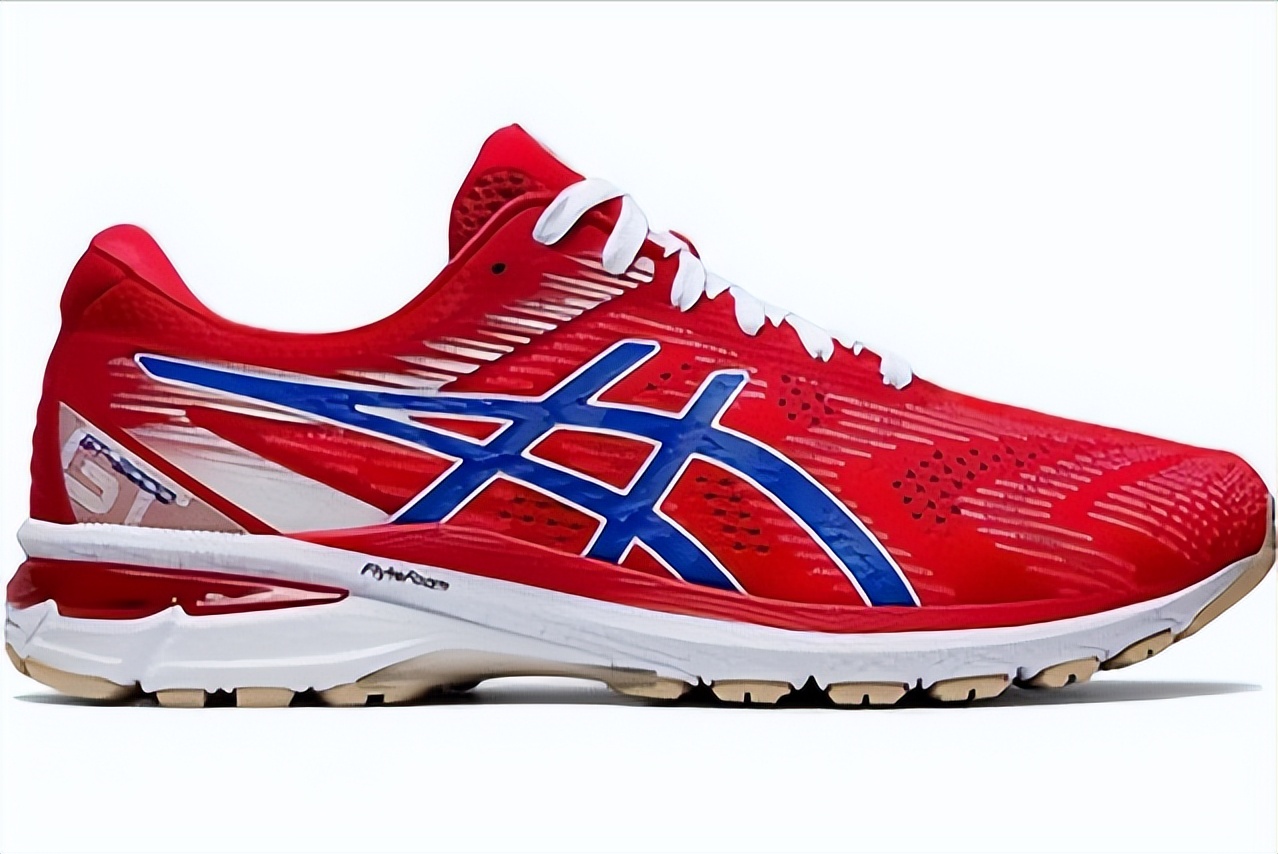 亚瑟士gelflux4和contend4哪个好,亚瑟士skyeliteff2与1有什么区别