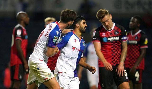 吉林汉姆vs菲尔德直播,莱斯特vs利物浦比分预测