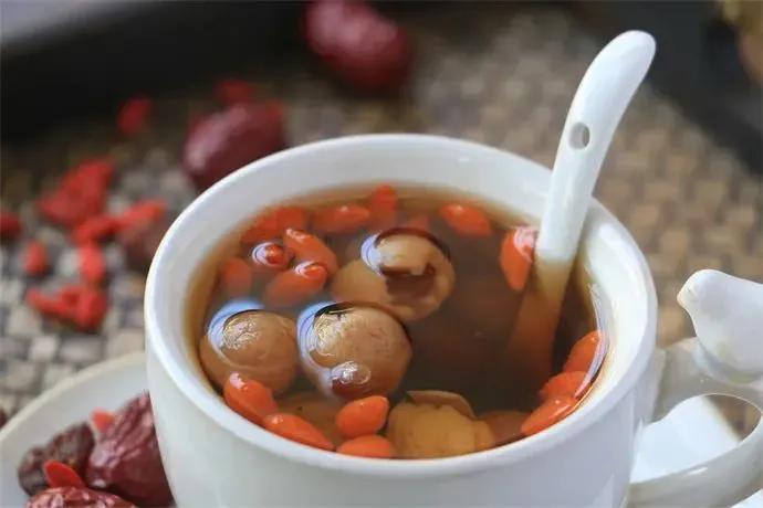 熬夜上火长痤疮怎么办,熬夜后便秘严重解决办法