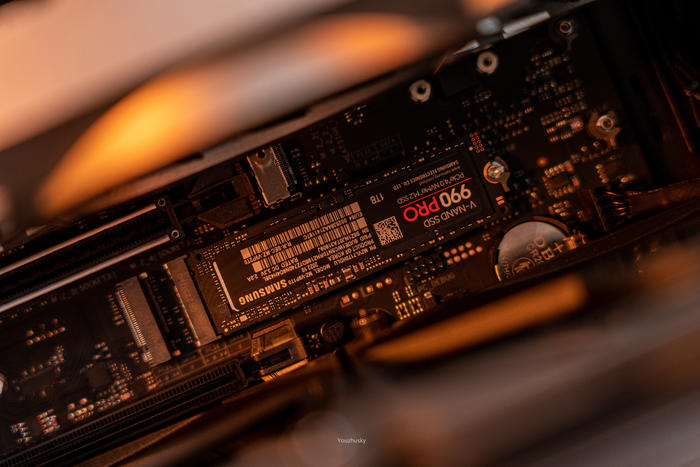 华硕proart4070ti开箱,华硕proartx670配什么显卡